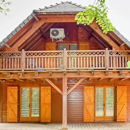 170m2 Avec Clim- Piscine Privee - Jacuzzi - 5 - 8 Lits - 12 Pers Max - 20 Min D'aurillac * Boisset (Cantal)