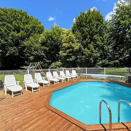 170m2 Avec Clim- Piscine Privee - Jacuzzi - 5 - 8 Lits - 12 Pers Max - 20 Min D'aurillac Chalet *